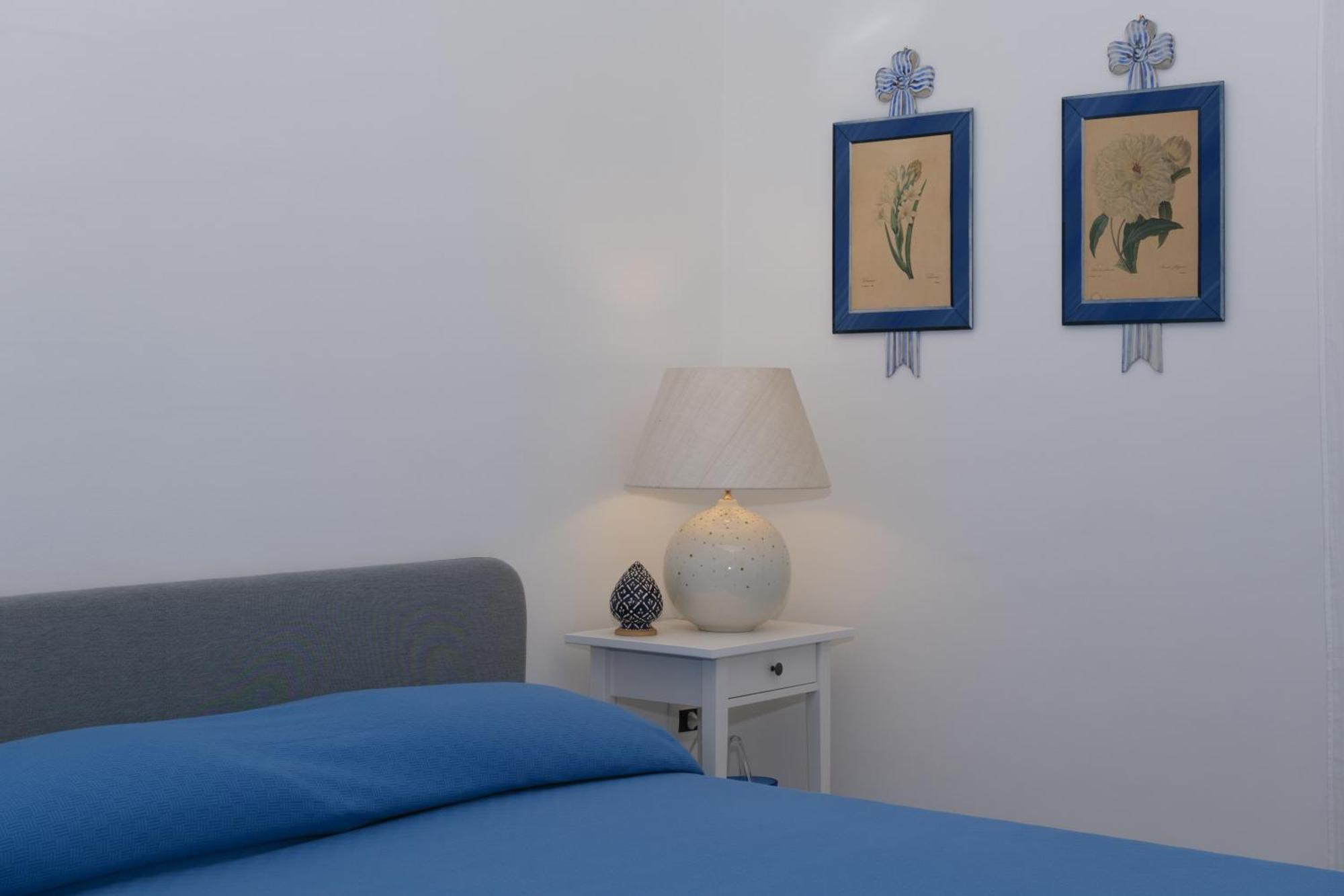 La Finestra Sui Trulli Bed & Breakfast อัลเบโรเบลโล ภายนอก รูปภาพ